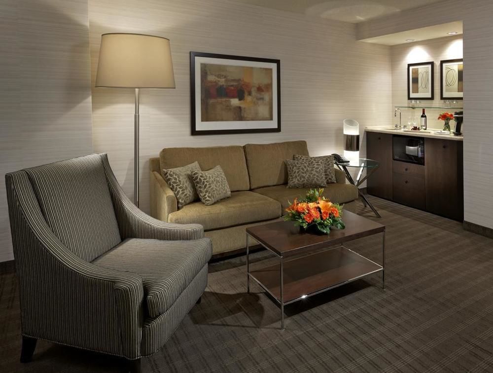 Cambridge Suites โตรอนโต ภายนอก รูปภาพ