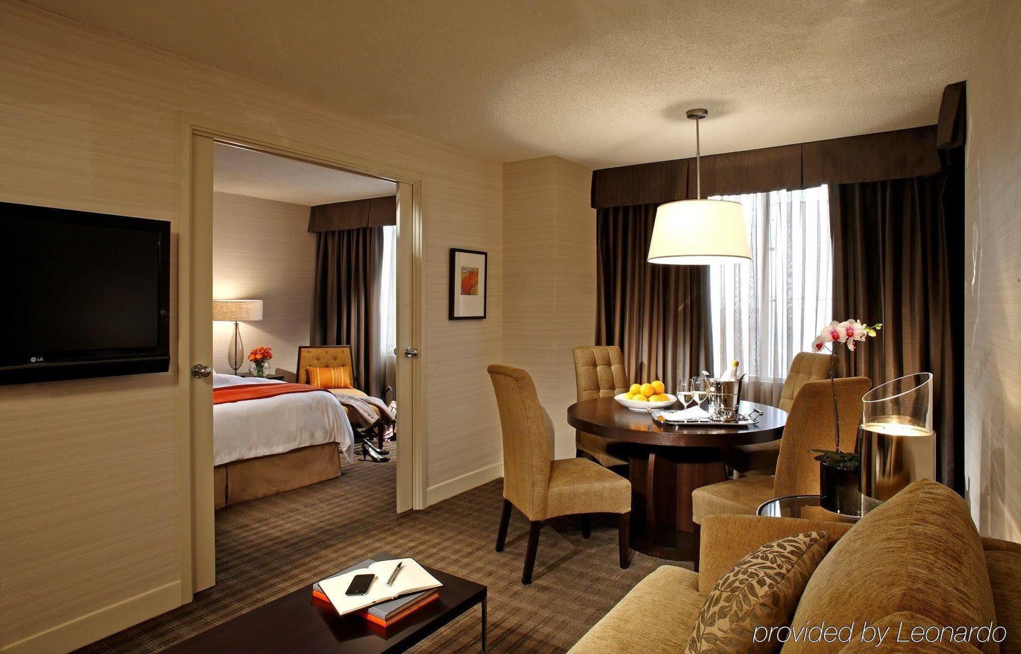 Cambridge Suites โตรอนโต ห้อง รูปภาพ