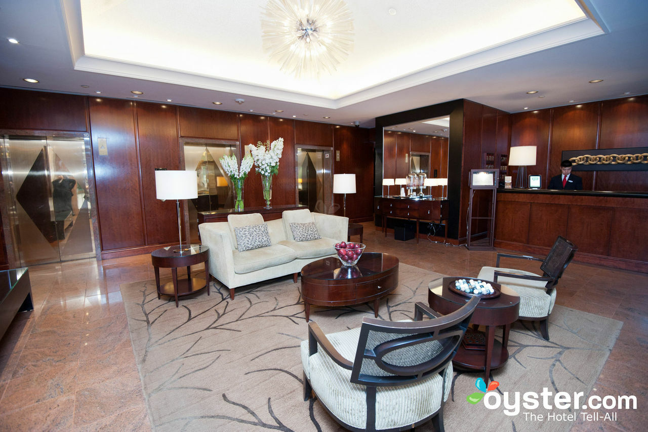 Cambridge Suites โตรอนโต ภายนอก รูปภาพ
